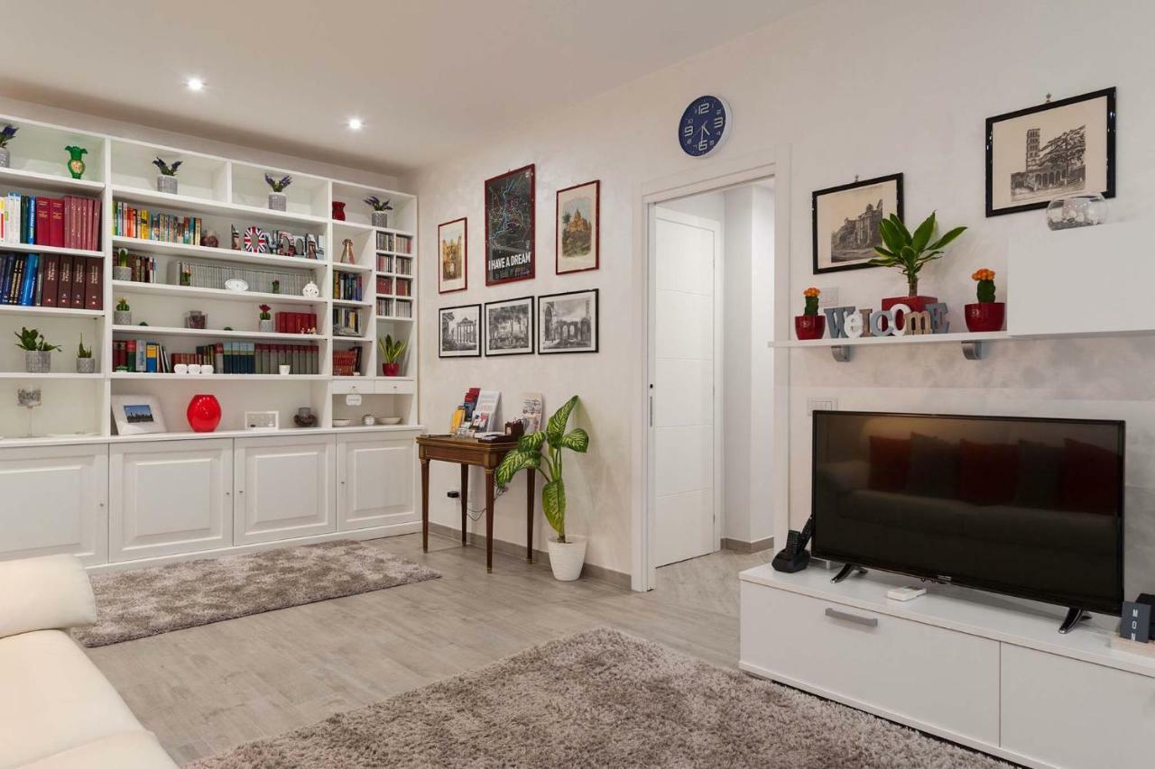 Appartamento M&M House Roma Esterno foto