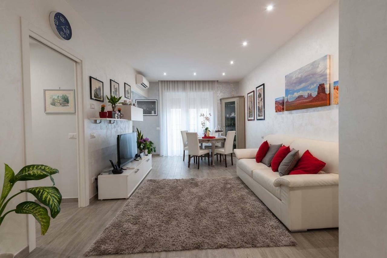 Appartamento M&M House Roma Esterno foto