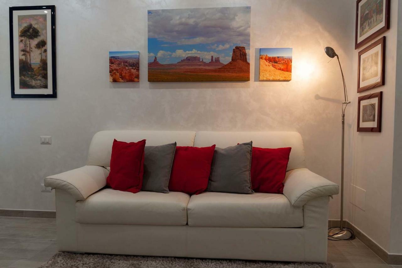 Appartamento M&M House Roma Esterno foto