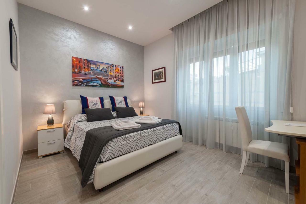 Appartamento M&M House Roma Esterno foto