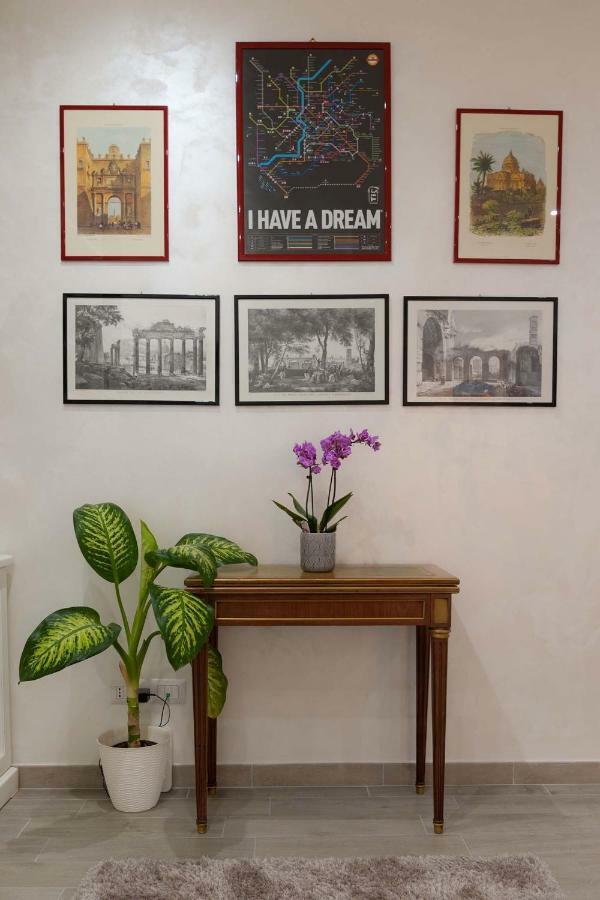 Appartamento M&M House Roma Esterno foto
